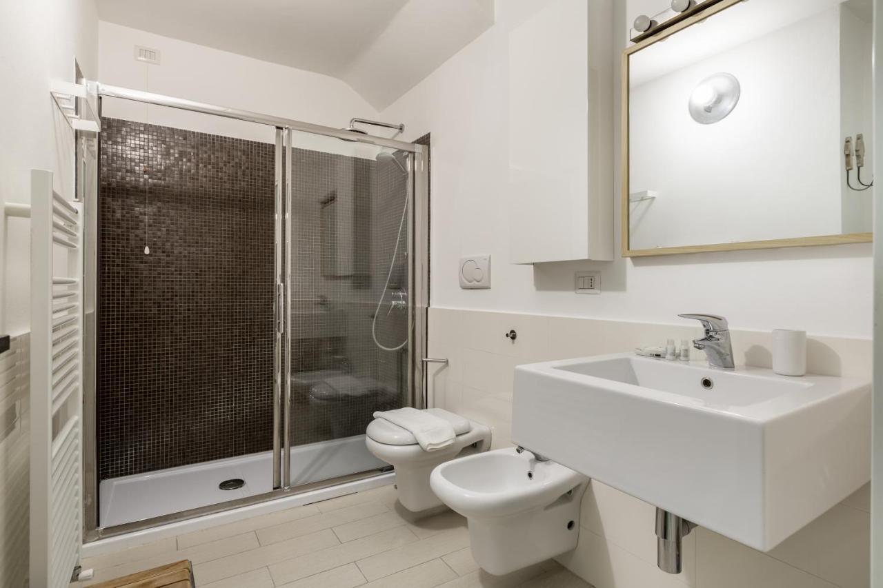 Elegant Loft With Balcony! Mailand